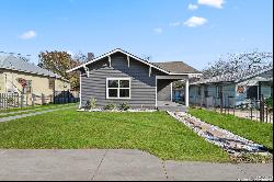 208 Blanco Rd, San Antonio TX 78212