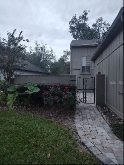 1906 SE Clatter Bridge Road, Ocala FL 34471