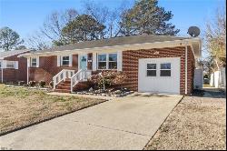 211 Manchester Drive, Hampton VA 23666