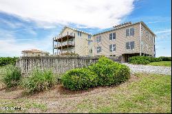 98 Oleander Court, Surf City NC 28445