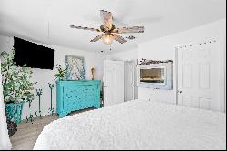 8522 Gulf Boulevard Unit 3, Navarre FL 32566