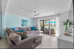 8522 Gulf Boulevard Unit 3, Navarre FL 32566