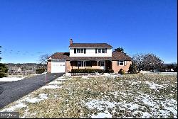 2711 Kutztown Road, Pennsburg PA 18073