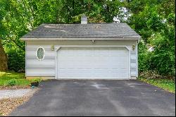 3205 Cambridge Circle, South Whitehall Twp PA 18104