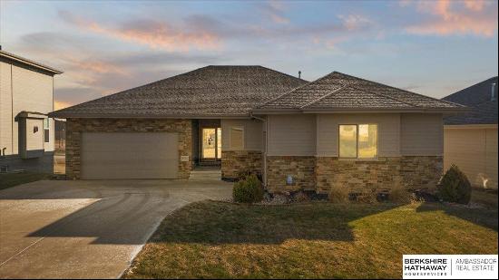 8107 S 192nd Avenue, Gretna NE 68028