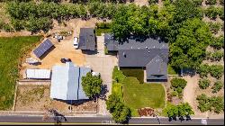 2591 Giannini Road, Atwater CA 95301