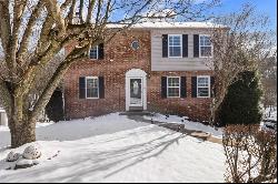 125 Eden Way Ct, Cranberry Twp PA 16066