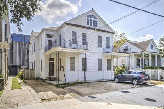 521A Lowerline Street, New Orleans LA 70118