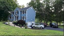 52 Greenbriar Road, Oxford CT 06478