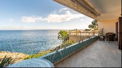 Exclusive ground floor for sale in front line to the sea in Cala, Calvià 07181