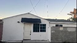 1306 W Hemlock Street, Oxnard CA 93033