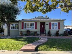 841 Arbor Avenue, Ventura CA 93003