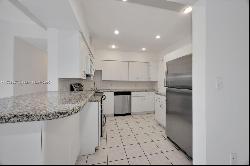 1150 Madruga Ave Unit B301, Coral Gables FL 33146