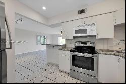 1150 Madruga Ave Unit B301, Coral Gables FL 33146