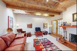 957 Los Lovatos Road, Santa Fe NM 87501