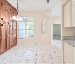 8774 Naples Heritage Dr Unit E21, Naples FL 34112