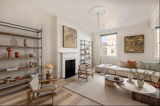 A delightful one bedroom apartment for sale on a prime residential street in SW7.