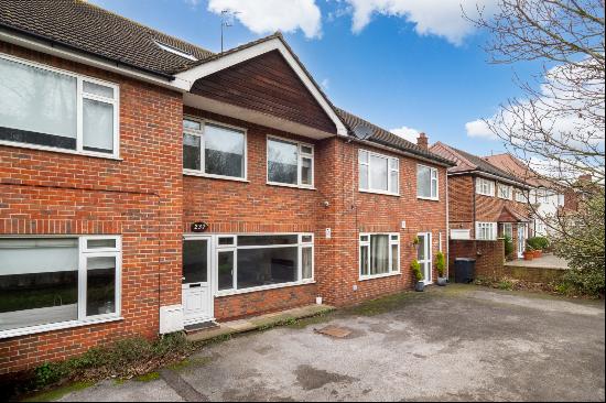 London Road, Ewell, Epsom, Surrey, KT17