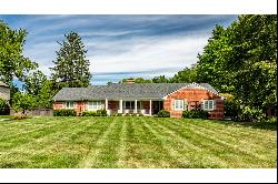 Charming Washington Township Ranch