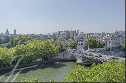 Amazing penthouse with terraces and stunning views of the Seine