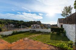 Casa en exclusivo recinto "El Solell" de Alella - Costa Barcelona