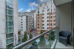 Contemporary one-bedroom apartment in the heart of Knightsbridge