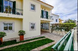 Semi-detached house, 3 bedrooms, for Sale