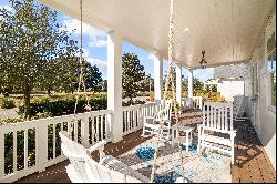 Elegant Hideaway In Coveted Community With Easy Access To 30A