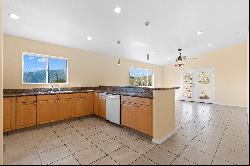 Breathtaking Mountaintop Panoramic Views in Hacienda Heights