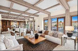 47 Linda Isle, Newport Beach, CA 92660