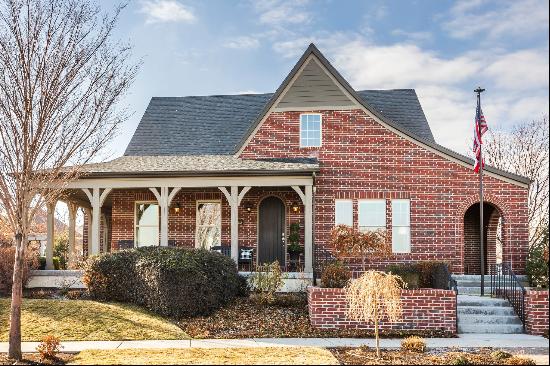 Stunning English Romantic Tudor Home in Northshore Village, Daybreak Community