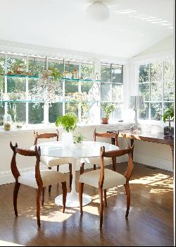 Stunning Designer's Home, Southampton Village South