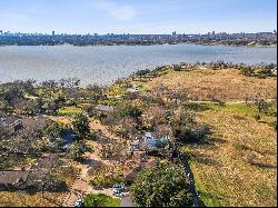 Elevated Lot with Park & Lake Views – Quiet, Scenic, and Close to Downtown Dalla