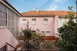 Semi-detached house, 5 bedrooms, for Sale