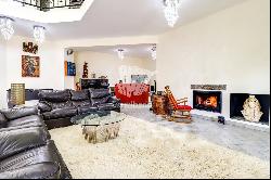 Charming Mansion Near the Thermal Resort