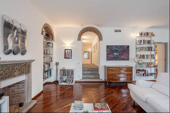 Elegant apartment steps away from Milan Thermal Baths