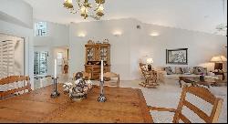 3465 Winding Oaks Dr #33, Longboat Key, FL 34228