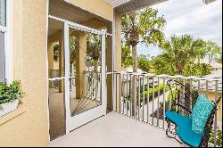 780 Montrose Dr #202, Venice, FL 34293