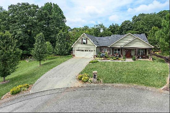 2701 Homestead Court, Maryville, TN 37804