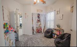 300 E Camino Del Pinsapo, Sahuarita, AZ 85629