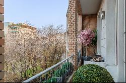 Spacious Furnished Apartment in Montenapoleone