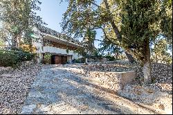 Chalet to renovate in an exclusive area of Tres Cantos