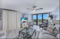 MARCO ISLAND - SOUTH SEAS CLUB CONDO