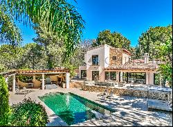 Beautiful villa in Santa Ponsa with guest house with access to the golf course