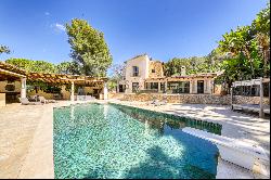 Beautiful villa in Santa Ponsa with guest house with access to the golf course