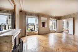 Paris 1st District – A superb pied a terre