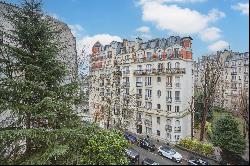 Paris 16th District – An ideal pied a terre