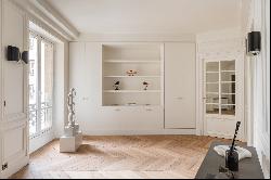 Paris 7th District – An elegant 4/5 bed apartment