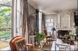 Paris 7th District – An ideal family home