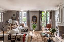 Paris 7th District – An ideal family home